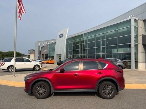 Used 2019 MAZDA CX-5 Sport FWD image 2