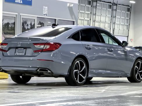 Used 2022 Honda Accord Sport image 8