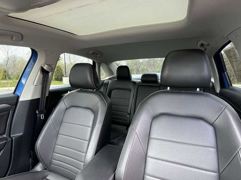 Used 2023 Volkswagen Jetta SE FWD image 10