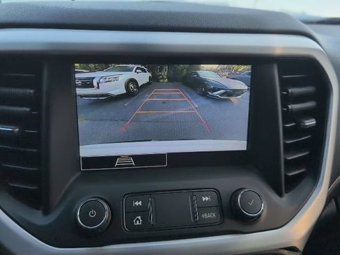 Used 2020 GMC Acadia SLE w/ Driver Convenience Package AWD/4WD image 24
