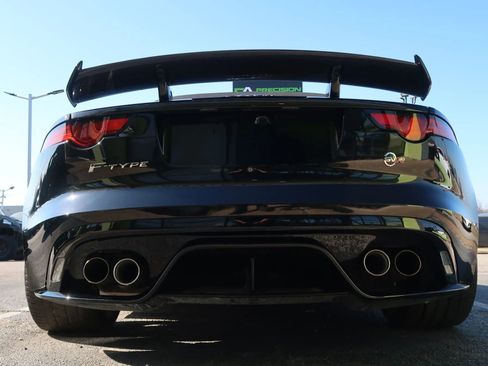 Used 2020 Jaguar F-TYPE SVR image 10