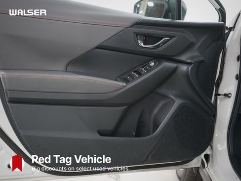 Used 2024 Subaru Crosstrek 2.5i Limited w/ Popular Package #4A AWD/4WD image 18