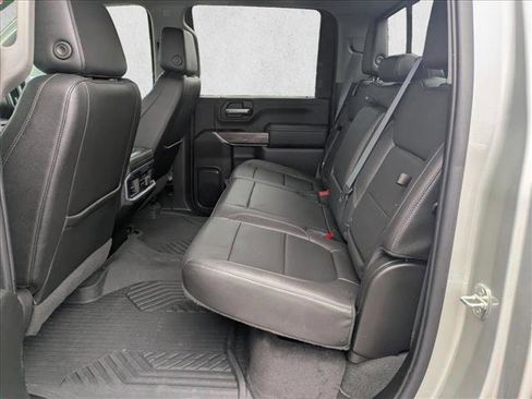 Used 2022 Chevrolet Silverado 2500 LTZ w/ LTZ Premium Package image 16