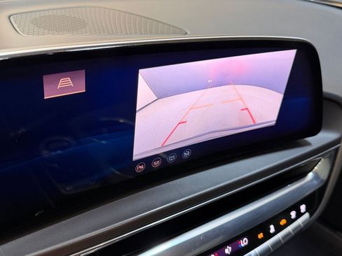 Certified 2024 Cadillac Lyriq Tech RWD image 30