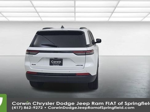 Certified 2023 Jeep Grand Cherokee Limited w/ Black Appearance Package image 13