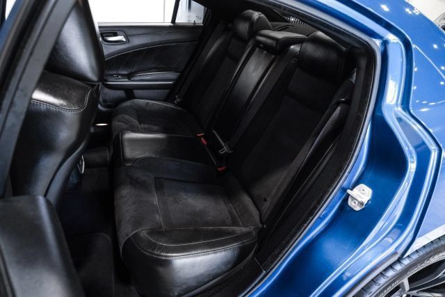 Used 2022 Dodge Charger Scat Pack w/ Dynamics Package RWD image 34