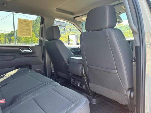 Used 2026 GMC Sierra 2500 SLE AWD/4WD image 27