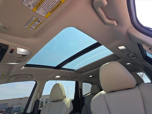 Used 2020 Subaru Ascent Limited w/ Technology Package image 7