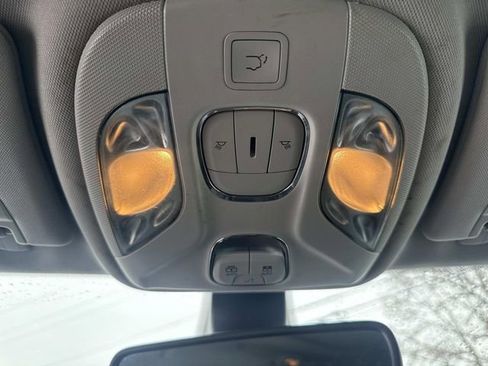 Used 2018 Jeep Compass Limited w/ Navigation Group image 12