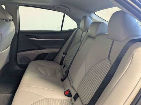 Certified 2022 Toyota Camry SE w/ Convenience Package FWD image 33