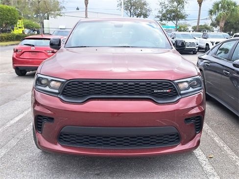 Used 2023 Dodge Durango GT image 2