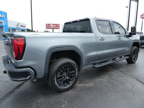 Used 2021 GMC Sierra 1500 Elevation w/ LPO, Elevation Black Package AWD/4WD image 6
