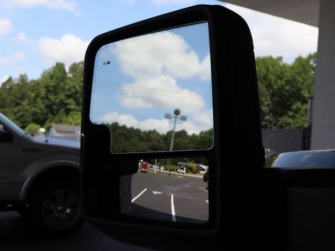 Used 2022 GMC Sierra 2500 AT4 w/ AT4 Preferred Package image 10