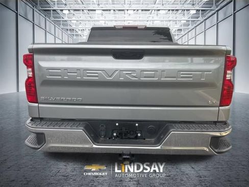 Used 2025 Chevrolet Silverado 1500 LT AWD/4WD image 5