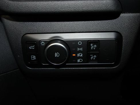 Used 2025 Ford Escape ST-Line Elite w/ Premium Technology Package image 10