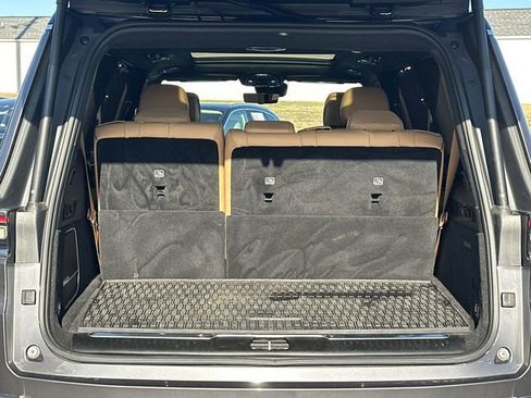 Used 2022 Jeep Grand Wagoneer Series III image 26