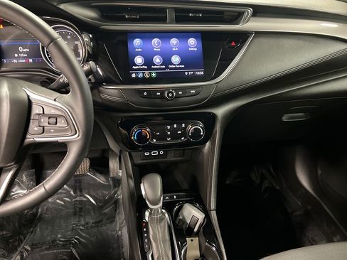 Certified 2020 Buick Encore GX Preferred w/ Cold Weather Comfort Package AWD/4WD image 22