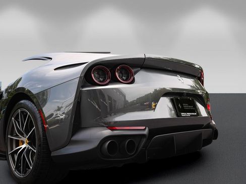 Certified 2019 Ferrari 812 Superfast RWD image 16