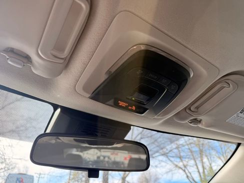 Used 2023 Toyota Corolla LE image 22