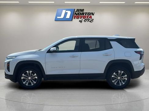 Used 2025 Chevrolet Equinox LT AWD/4WD image 8
