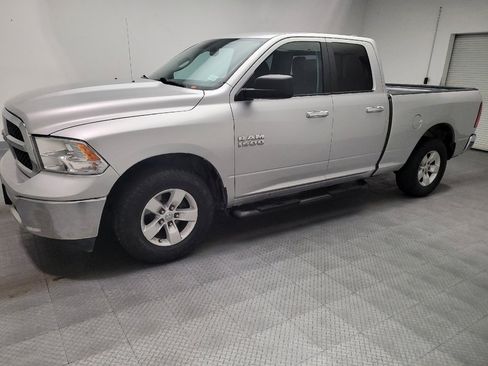 Used 2016 RAM 1500 Classic SLT RWD image 2