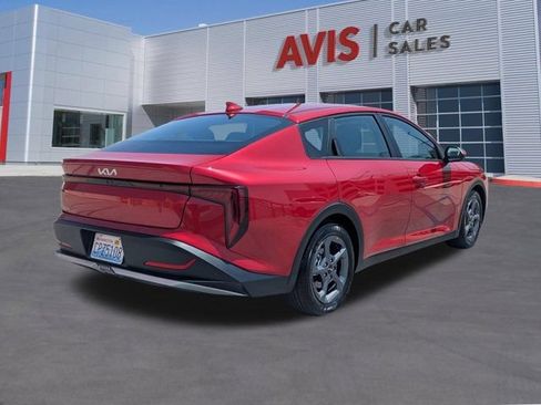Used 2025 Kia K4 FWD image 3