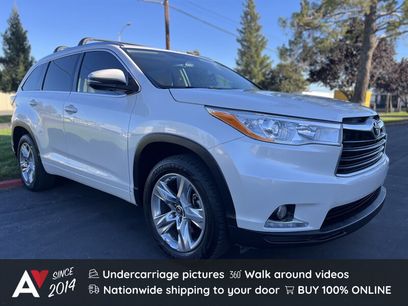 Used 2016 Toyota Highlander Limited Platinum