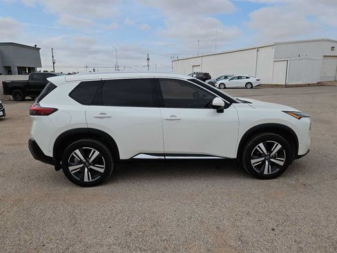 Used 2023 Nissan Rogue SL w/ SL Premium Package FWD image 9