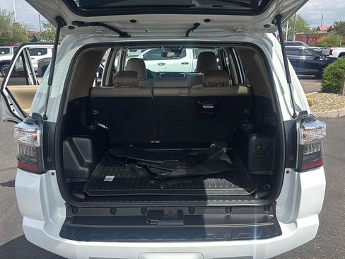 Used 2023 Toyota 4Runner SR5 Premium w/ Moonroof Package image 21