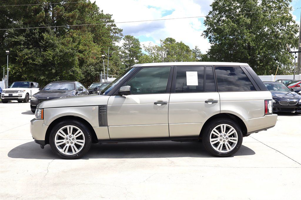 Used 2011 Land Rover Range Rover HSE LUX AWD/4WD image 3