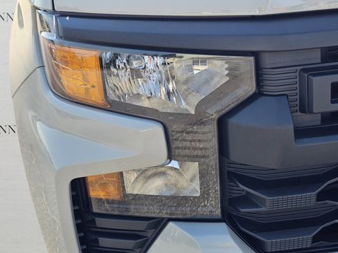 Used 2026 Chevrolet Silverado 1500 Custom AWD/4WD image 4