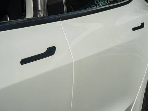 Used 2022 Tesla Model 3 Performance AWD/4WD image 18
