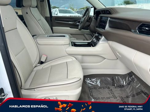 Used 2021 GMC Yukon XL Denali w/ Denali Premium Package RWD image 19