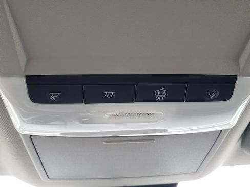 Certified 2025 Nissan Sentra S image 33