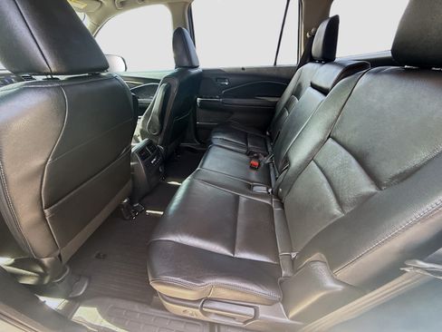 Certified 2021 Honda Pilot Special Edition image 23
