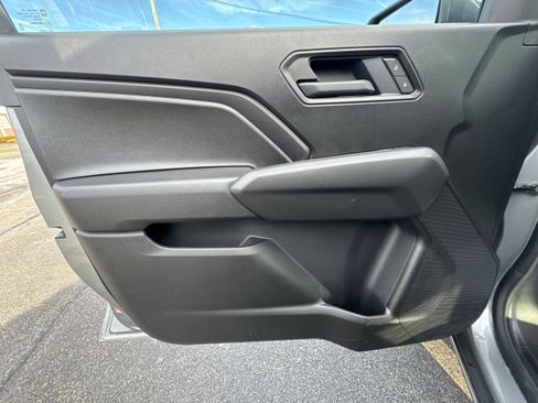 Used 2025 Chevrolet Colorado Trail Boss image 23