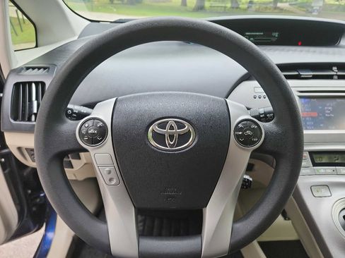 Used 2012 Toyota Prius Two FWD image 14