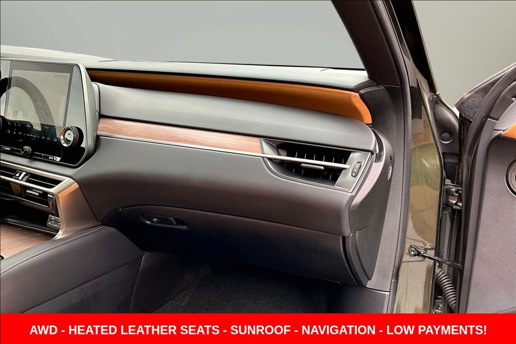 Used 2023 Lexus RX 350 Premium w/ Accessory Package AWD/4WD image 32