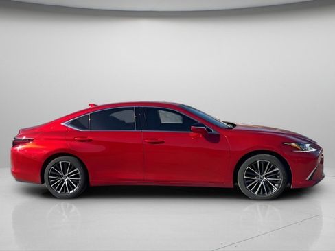 Used 2024 Lexus ES 350 w/ Premium Package FWD image 4