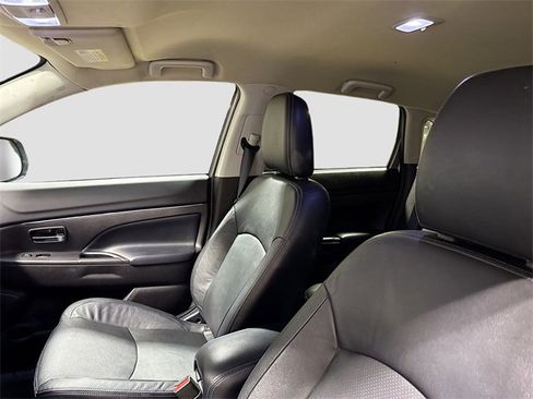 Used 2015 Mitsubishi Outlander Sport SE image 17