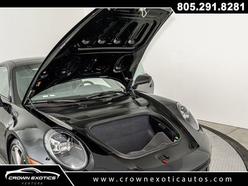 Used 2021 Porsche 911 Carrera 4S image 24