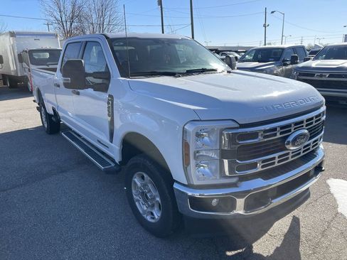 Used 2025 Ford F250 XLT image 13