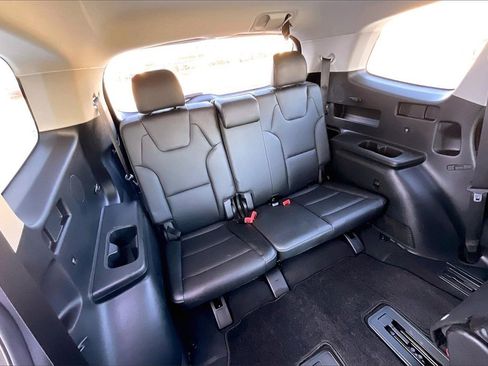 Used 2023 Kia Telluride S image 27