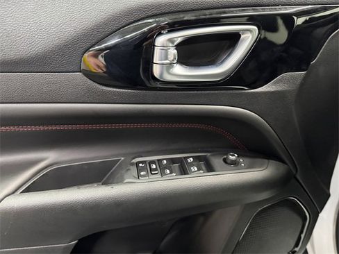 New 2026 Jeep Compass Trailhawk image 25