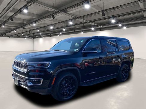 Used 2022 Jeep Wagoneer Series II image 3