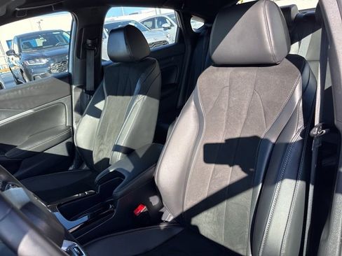 Used 2025 Acura Integra A-Spec image 17