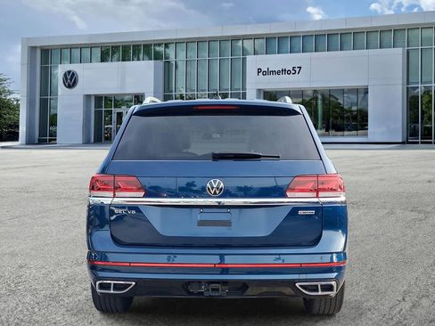 Certified 2022 Volkswagen Atlas SEL R-Line AWD/4WD image 5