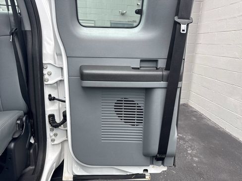 Used 2016 Ford F250 XL w/ Power Equipment Group image 18