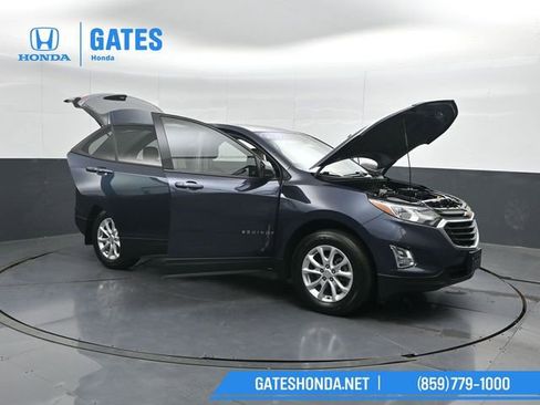 Used 2019 Chevrolet Equinox LS w/ LS Convenience Package AWD/4WD image 50