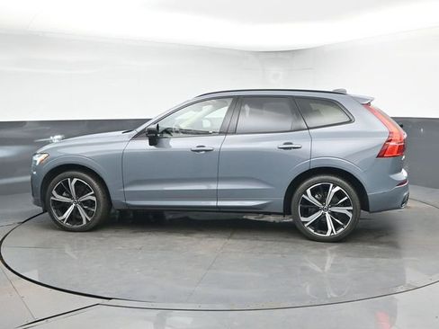 Used 2023 Volvo XC60 B5 Ultimate w/ Climate Package image 5